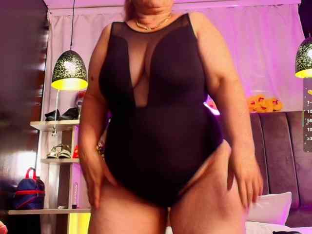 girl-amada webcam