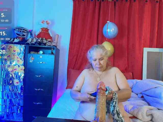 girl-amada girl-amada