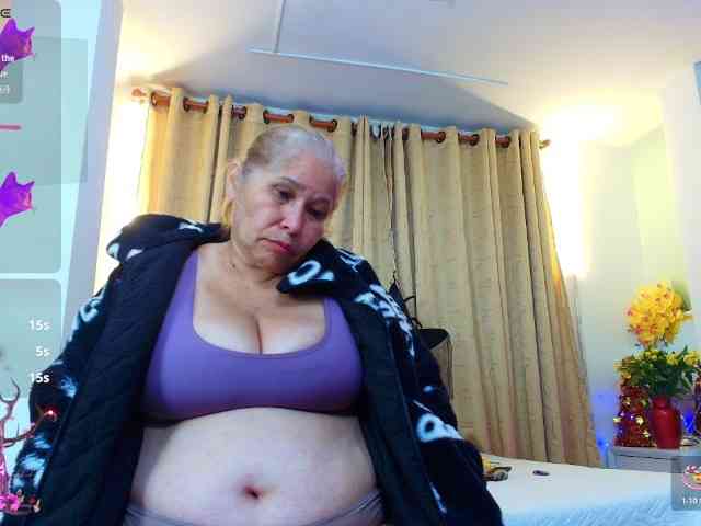 girl-amada webcam