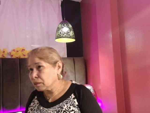 girl-amada webcam