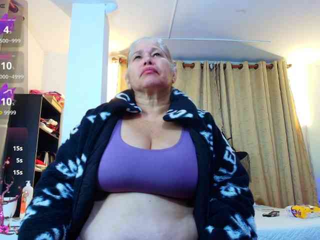 girl-amada webcam