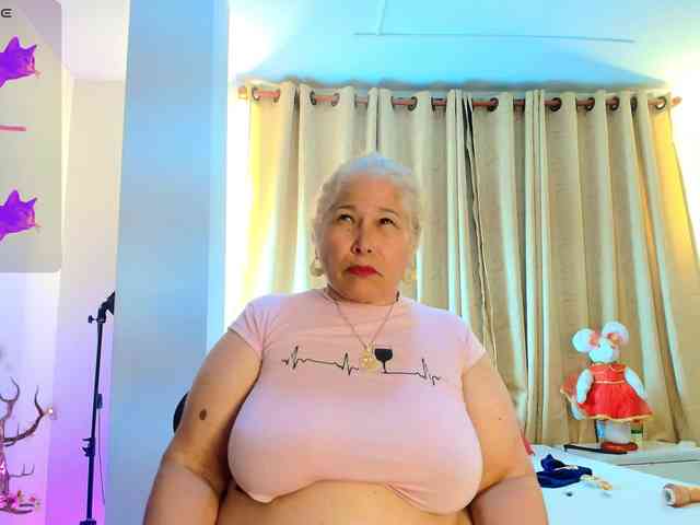 girl-amada girl-amada