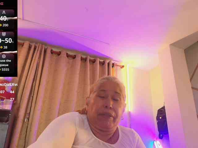 girl-amada Live Webcam on BongaCams