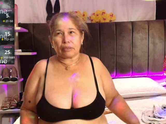 girl-amada webcam