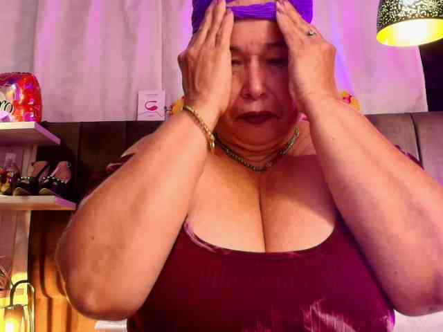 girl-amada webcam