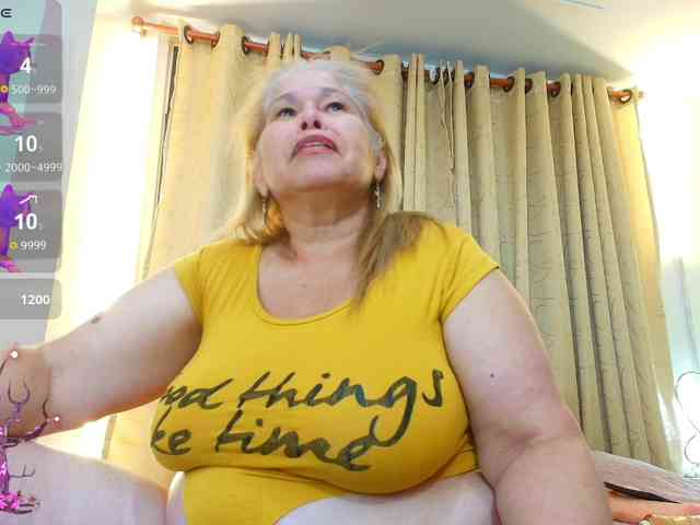 girl-amada webcam