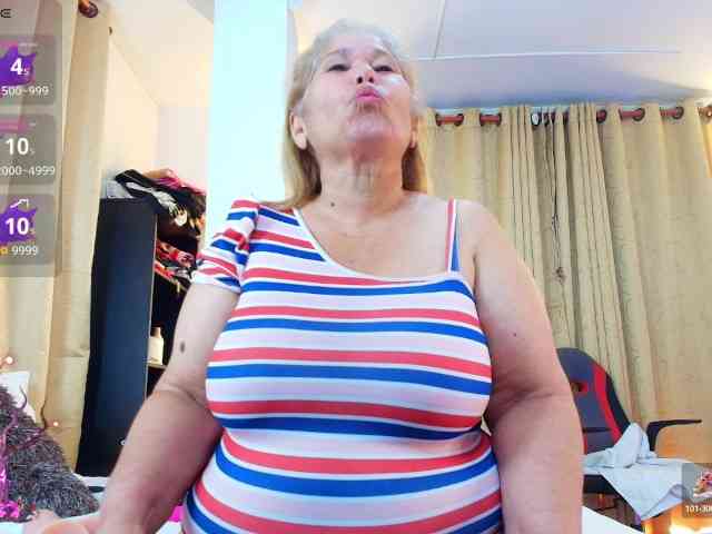 girl-amada webcam