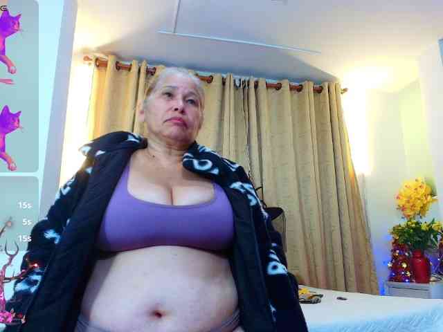 girl-amada webcam