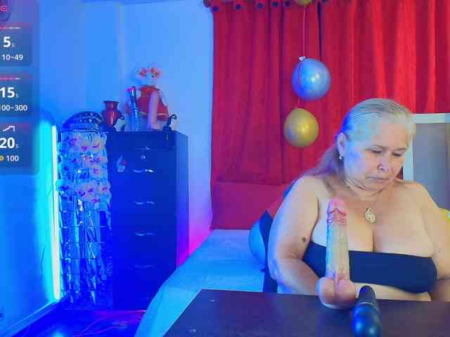 girl-amada girl-amada