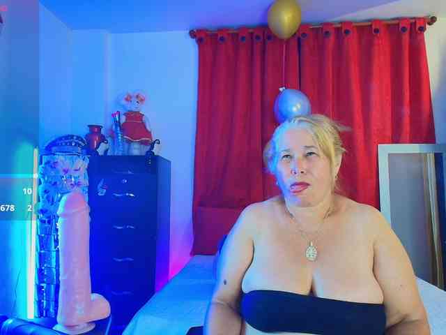 girl-amada girl-amada