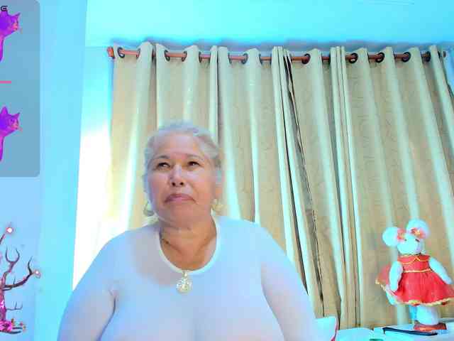 girl-amada girl-amada