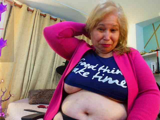 girl-amada webcam