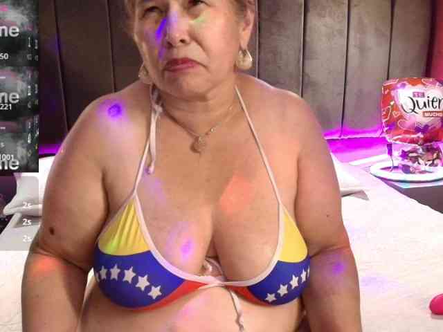 girl-amada webcam