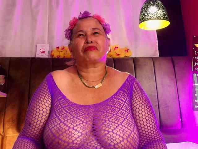 girl-amada webcam