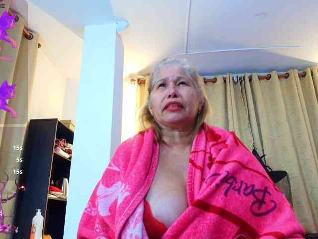 girl-amada webcam