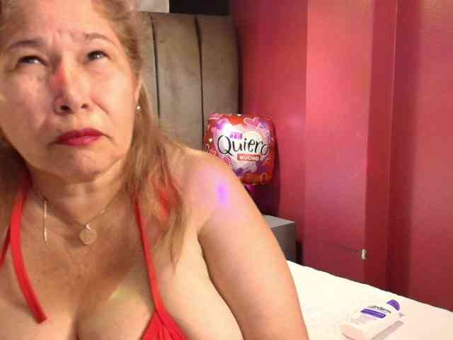 girl-amada webcam
