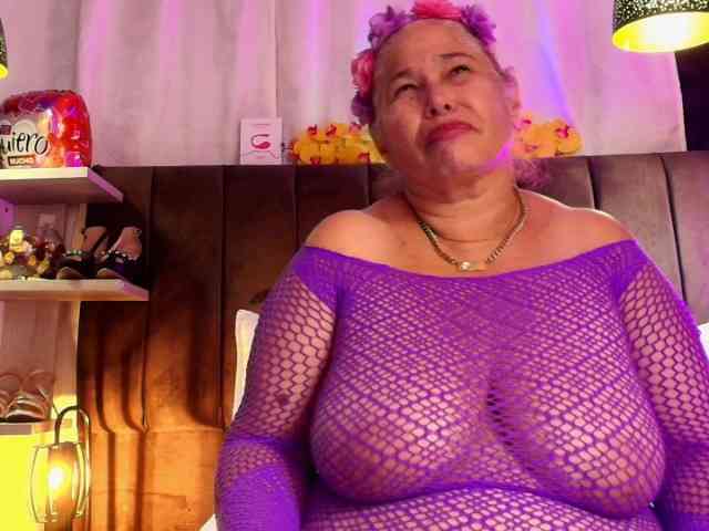 girl-amada webcam