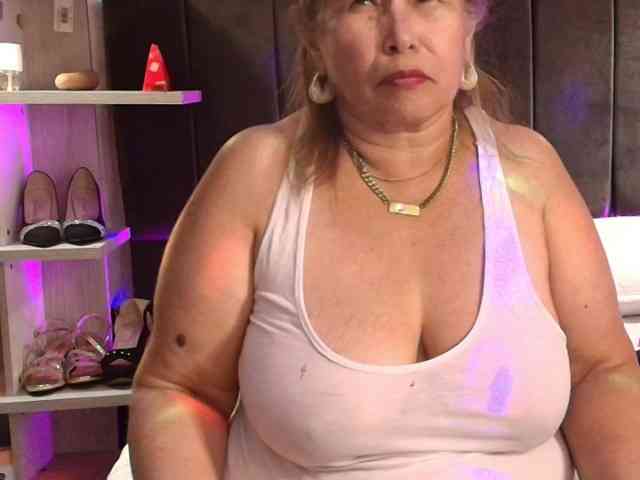 girl-amada webcam