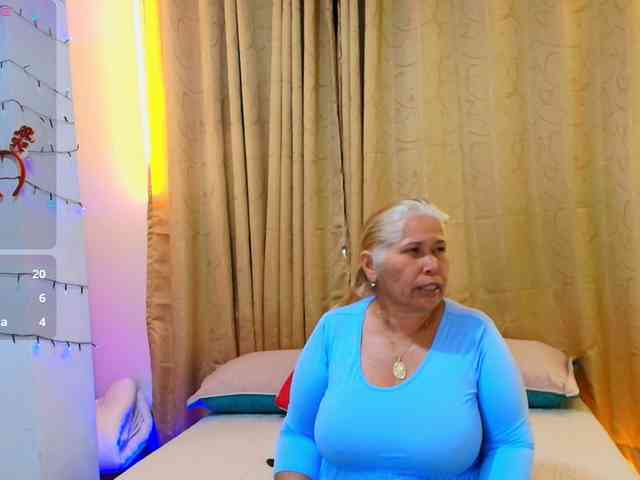 girl-amada girl-amada