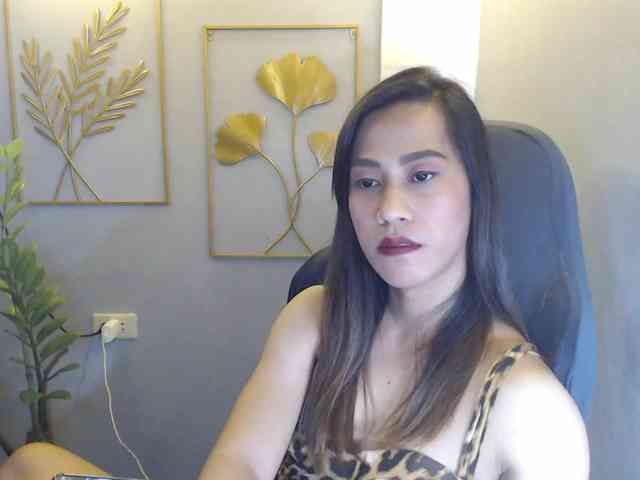 DaveCarel Live Webcam on BongaCams