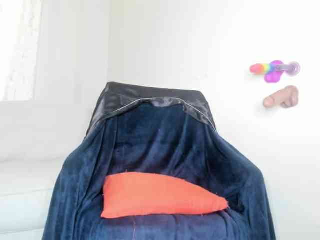 bigboobsh webcam