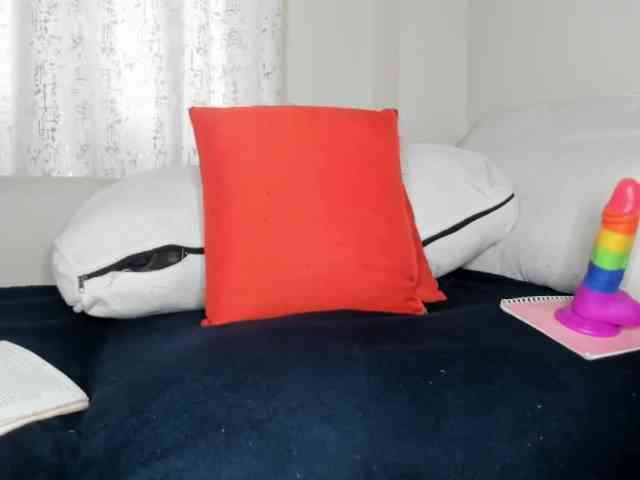 bigboobsh webcam