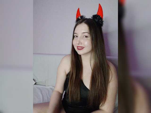 SweetSSS's BongaCams show and profile