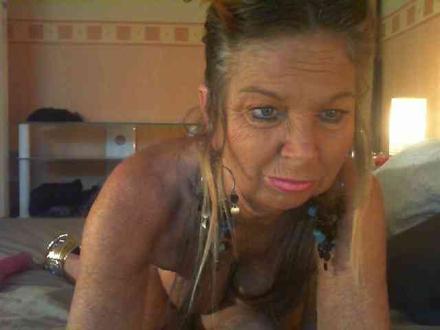 STEFANIA44 STEFANIA44