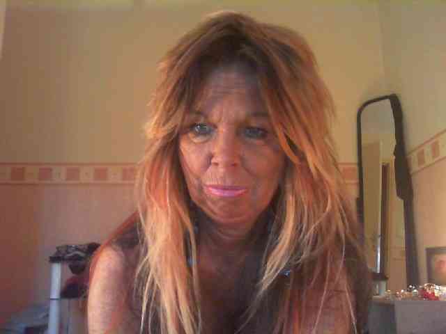STEFANIA44 STEFANIA44