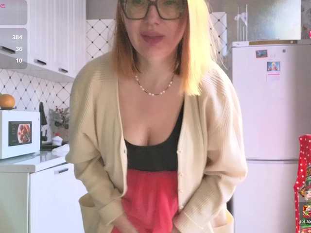 Pink-Lips's BongaCams show and profile