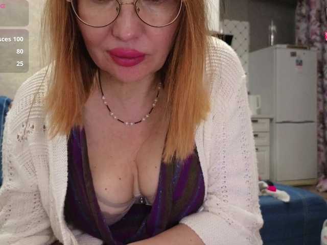 Pink-Lips's BongaCams show and profile