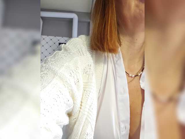 Pink-Lips's BongaCams show and profile