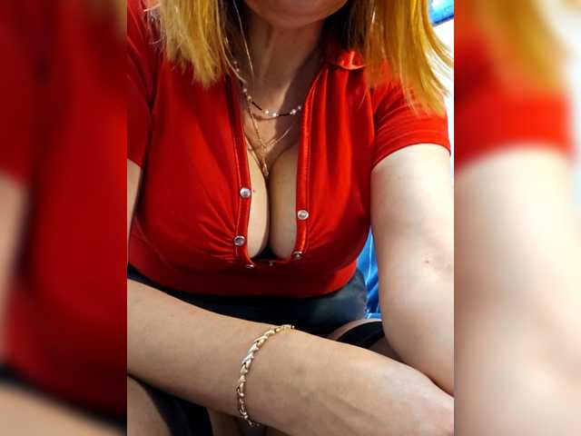 Pink-Lips's BongaCams show and profile