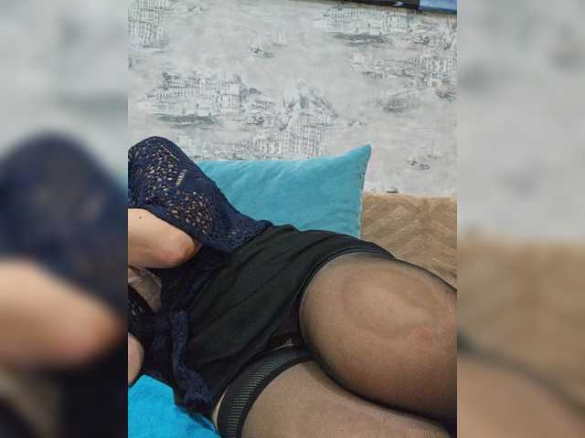 go to chat with Pink-Lips