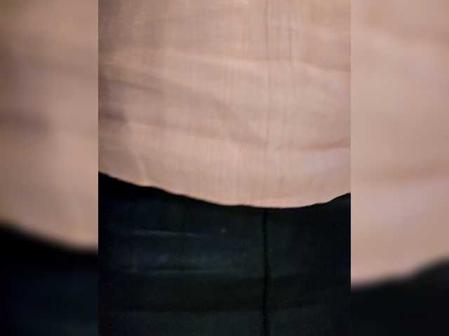 Pink-Lips's BongaCams show and profile