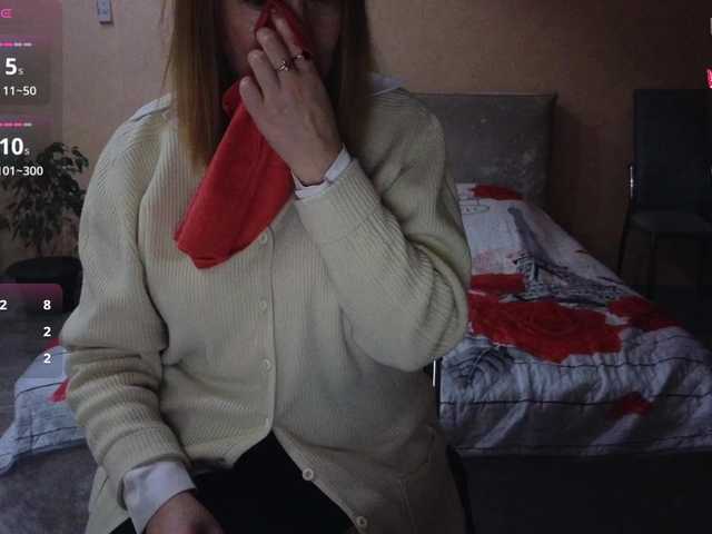 Pink-Lips's BongaCams show and profile