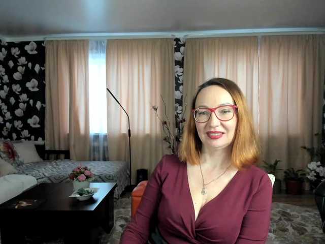  Pink-Lips chat room