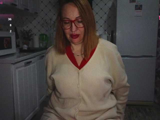 Pink-Lips's BongaCams show and profile