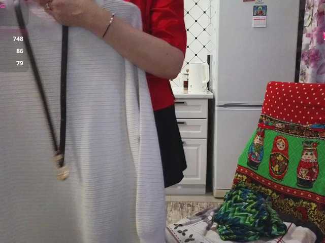 Pink-Lips's BongaCams show and profile