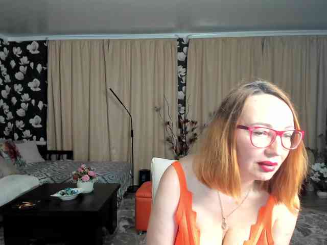 Pink-Lips webcam