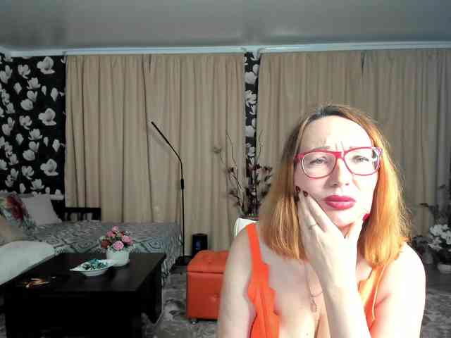 Pink-Lips webcam