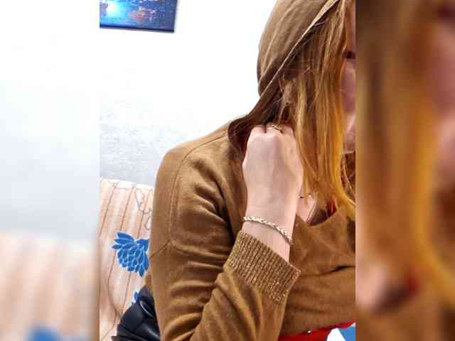 Pink-Lips Live Webcam on BongaCams