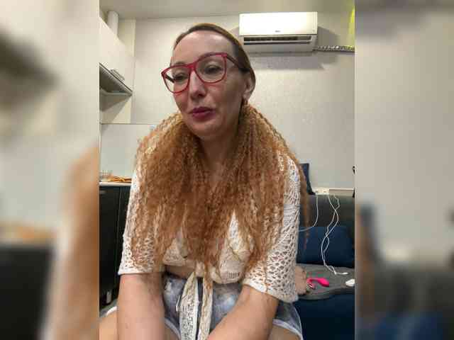 Pink-Lips webcam