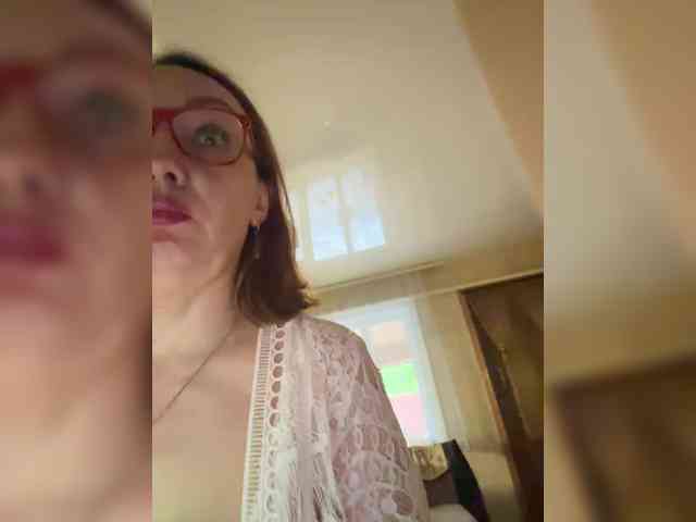 Pink-Lips webcam