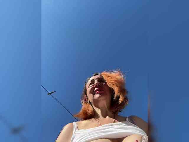 Модель: Pink-Lips
