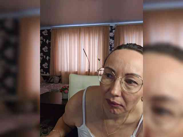 Pink-Lips webcam