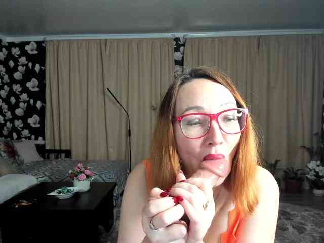 Pink-Lips webcam