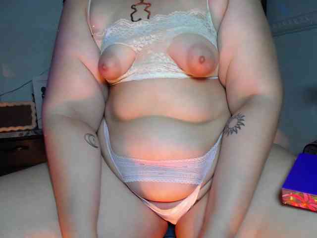 emma-hoot1 emma-hoot1