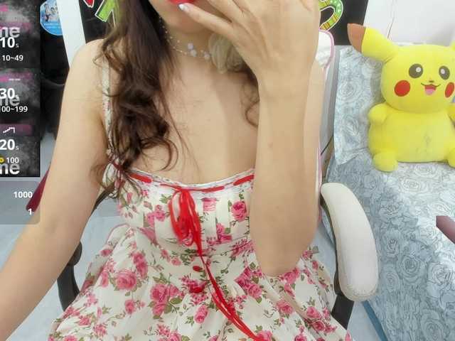 MariidolAsian's BongaCams show and profile