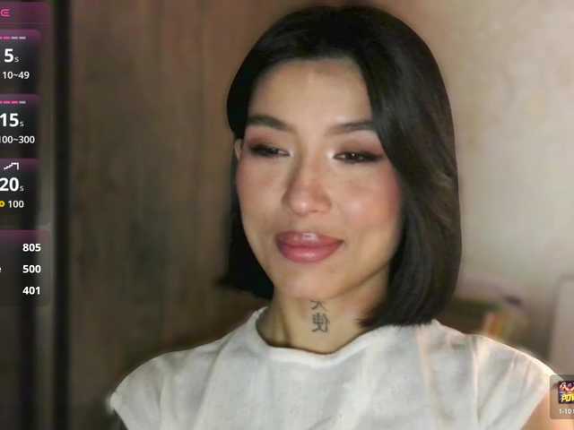 JulieTurner's BongaCams show and profile